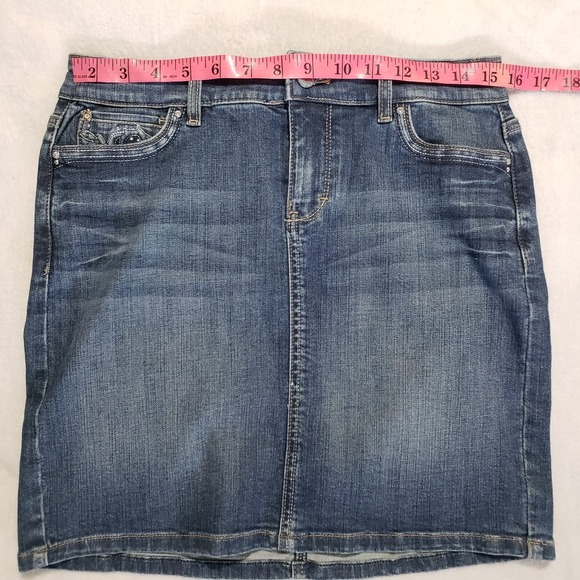 WHBM Denim Mini Skirt Women's Size 2 Medium Wash Blue Embroidered Rhinestones - Picture 10 of 11